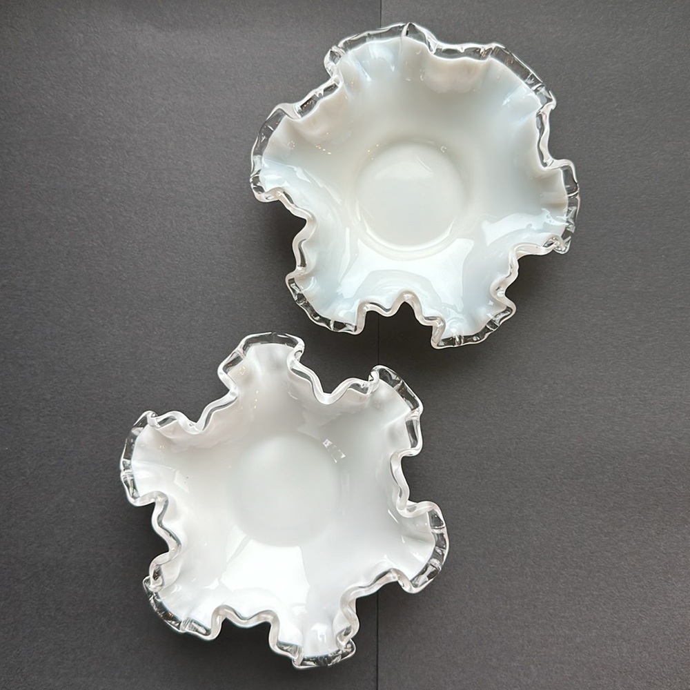 FENTON Milk Glass Silver Crested Ruffled Edge Candy Trinket Dish Duo 6”Dia 2”H